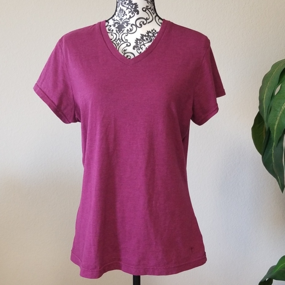 Danskin Now tee